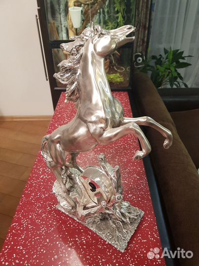 Статуэтка конь с часами Brunel