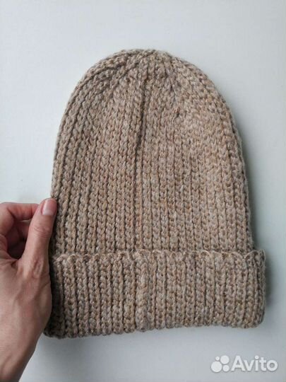 Шапка женская вязаная