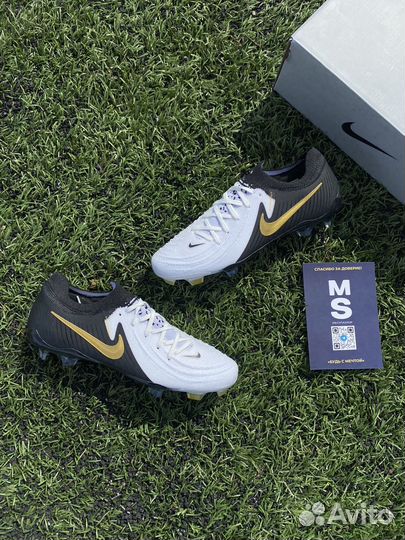 Бутсы Nike Phantom Luna