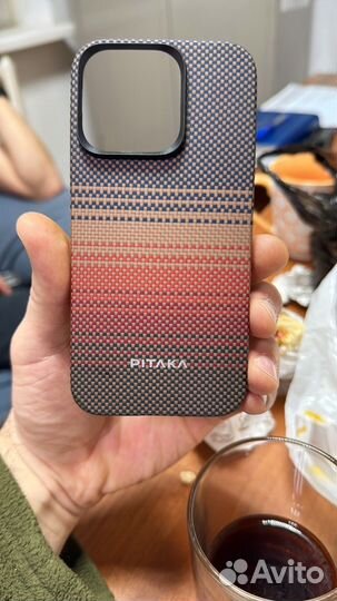 Чехол на iPhone 15 pro pitaka