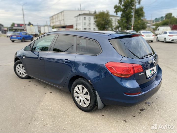 Opel Astra 1.6 AT, 2011, 292 559 км