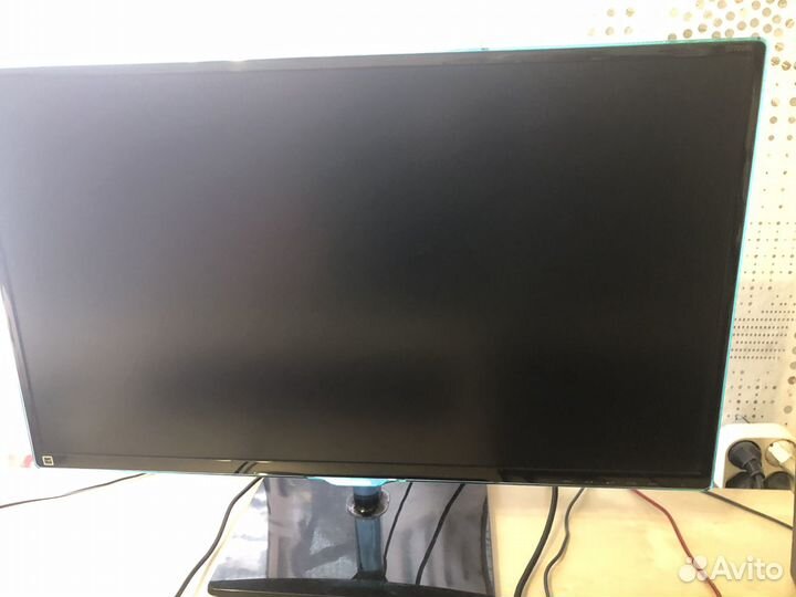 Продаю монитор