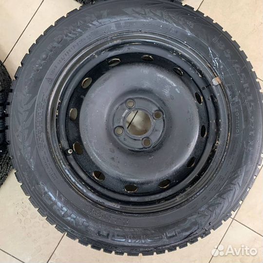 Nokian Nordman 7 185/65 R15 Зима шип