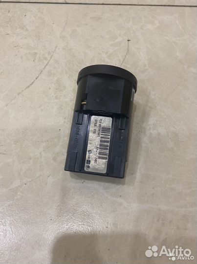 Блок управления светом Volkswagen Polo 5