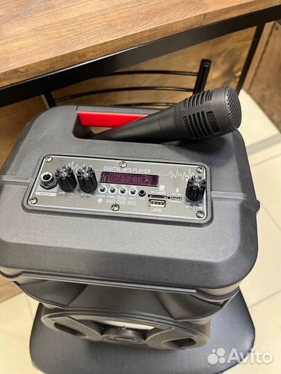 Портативная колонка