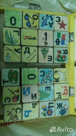 Сувениры - игрушки, кубики. СССР