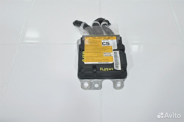 Блок управления AIR BAG Nissan Pathfinder R52