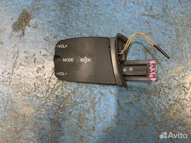 Подрулевой переключатель Ford Kuga CBV