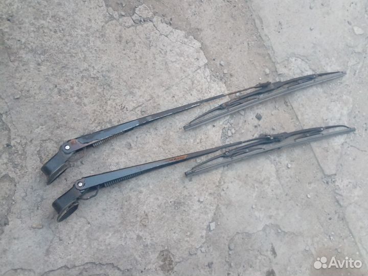 Поводок дворника toyota town ace