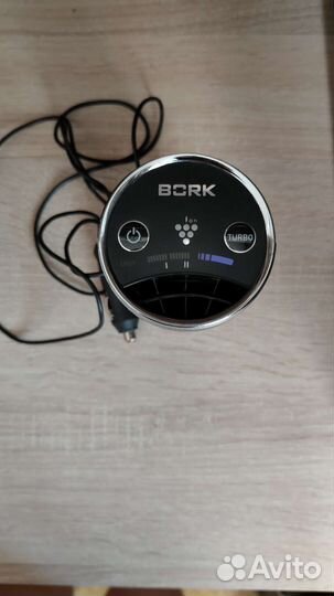 Автомобильный воздухоочиститель-ионизатор bork