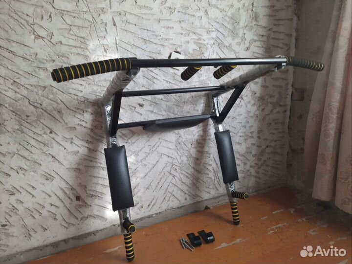 Турник настенный 3 в 1 бу