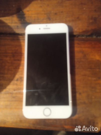 iPhone 6S, 64 ГБ