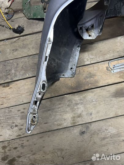 Передний бампер на subaru forester sg