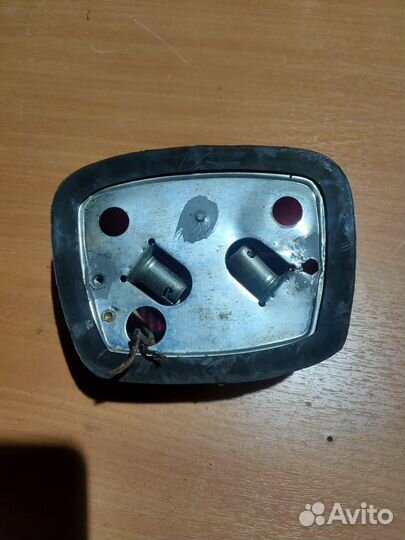 Задний стоп сигнал