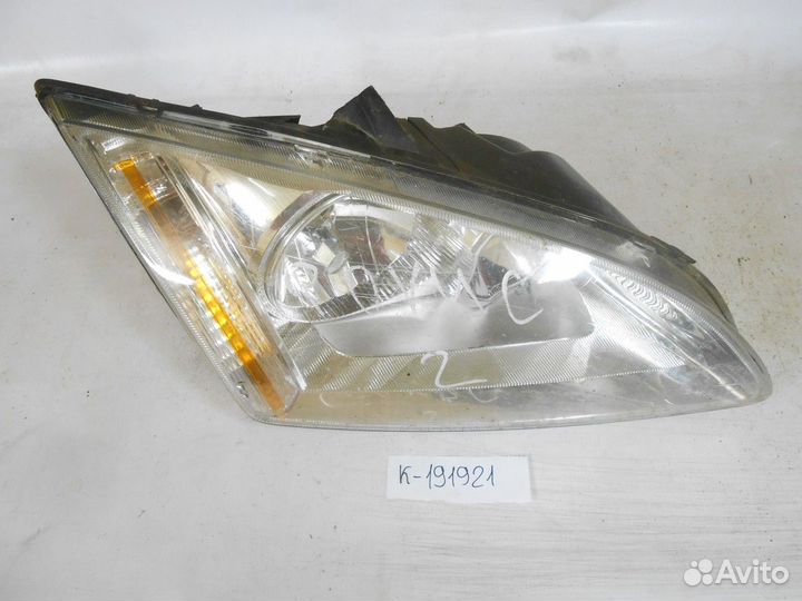 Фара правая (Ford Focus)