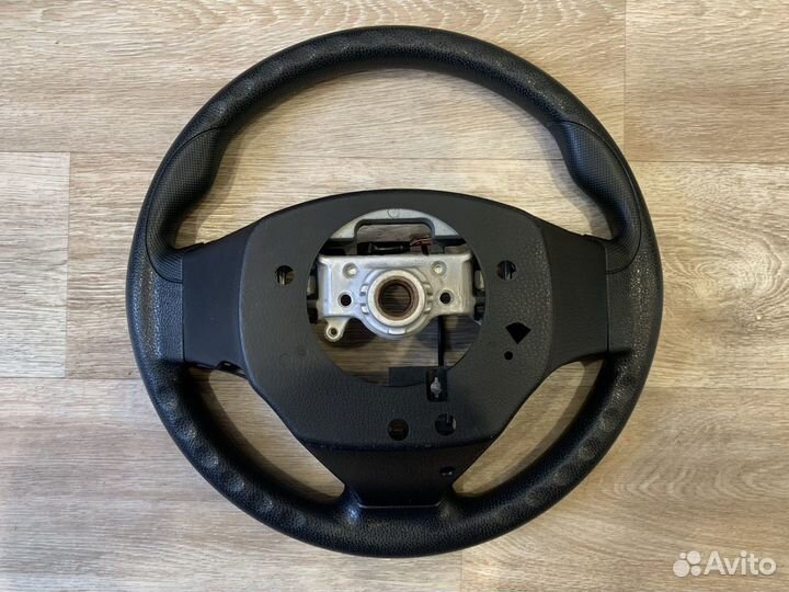 Руль Toyota Corolla Filder/ Axio