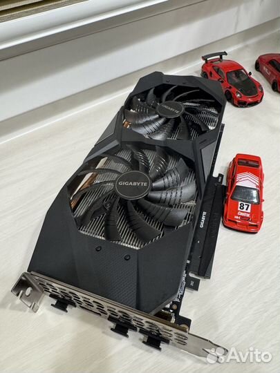 RTX 2060 Super Gigabyte Windforce OC 8Gb