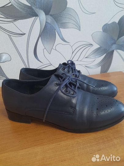 Туфли женские 39 размер