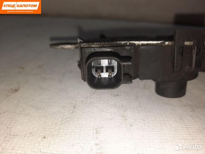 Замок капота Ford Focus 2 (2004 - 2008)