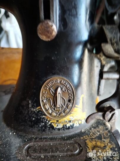 Швейная машинка singer