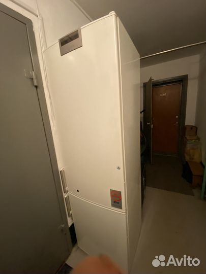 Холодильник бу