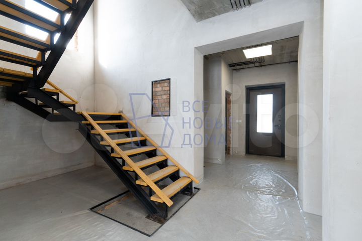 Коттедж 164,9 м² на участке 7,5 сот.