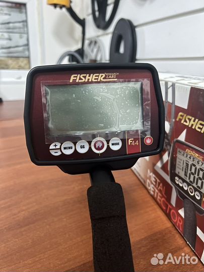 Бу металлоискатель fisher f44