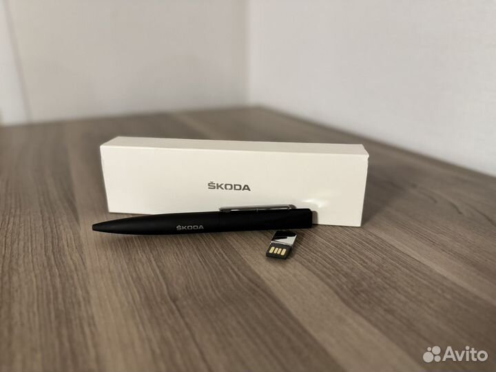 Шариковая ручка-флешка skoda USB 16 GB оригинал