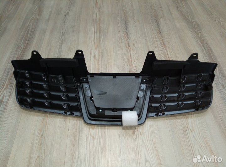 Решетка радиатора Nissan qashqai J10