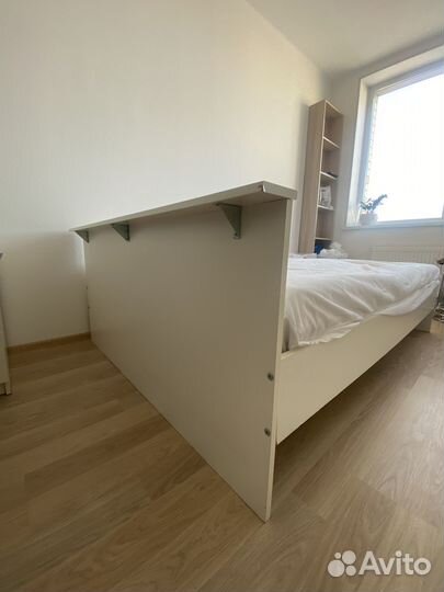 Кровать двухспальная с матрасом бу 160 200