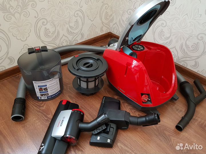 Пылесос с контейнером для пыли Bosch