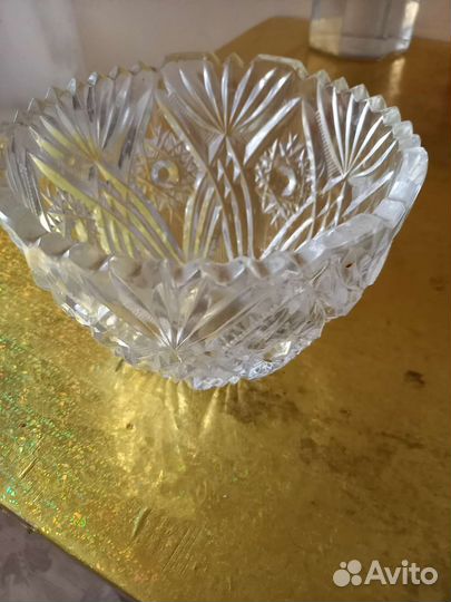 Хрустальные вазы