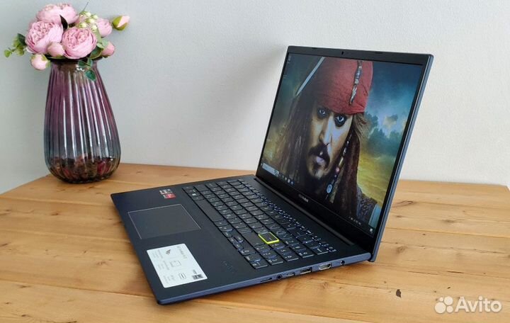 Мощный FHD IPS/4.1Ггц/16гб DDR4/SSD/8 ядер