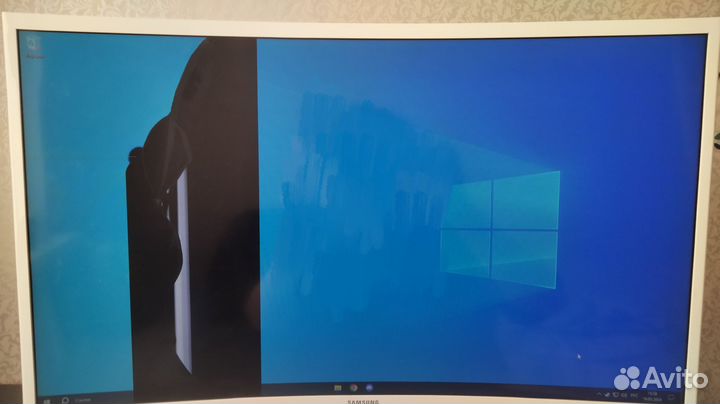 Монитор Samsung 31.5