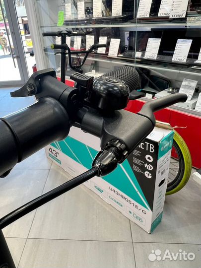 Самокат, Hiper Triumph M8