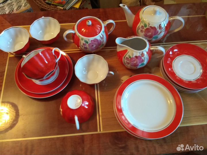 Чайный сервиз красный Дулево редкий