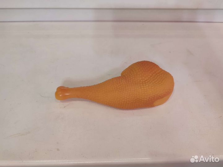 Игрушка пищащая 