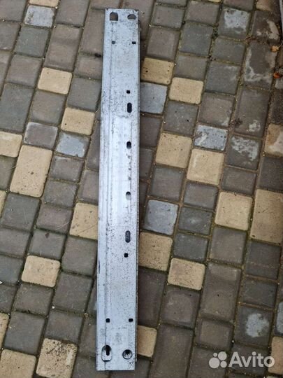 Усилитель заднего бампера Toyota Highlander 2012г