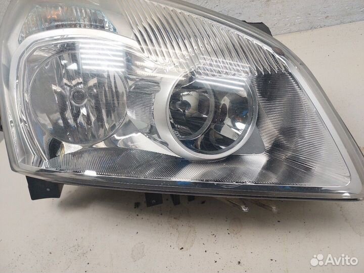 Фара (передняя) Nissan Qashqai, 2007