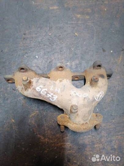 Коллектор выпускной левый Mitsubishi Diamante F31A