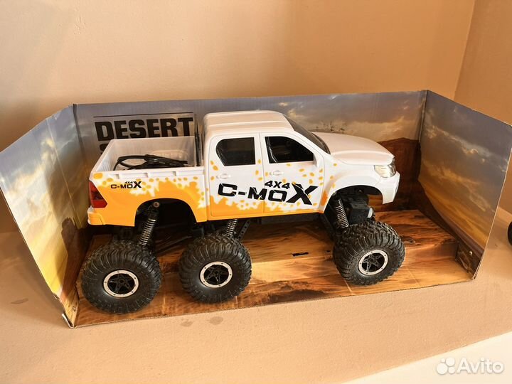 Внедорожник на пультеупралвении