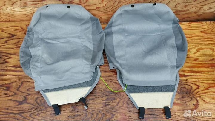 Чехлы для сидений Toyota Prius 2 NHW20