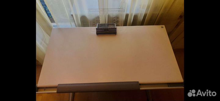 Растущая парта и стул бу