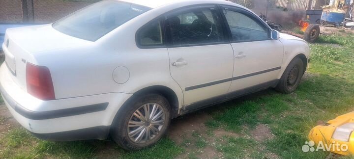 Volkswagen Passat 1.9 МТ, 2000, 300 000 км