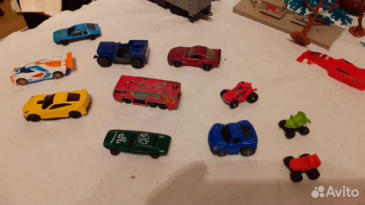 Игрушки-машинки СССР киндоры, брелки