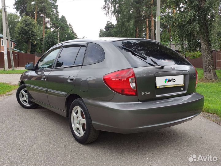 Kia Rio, 2005