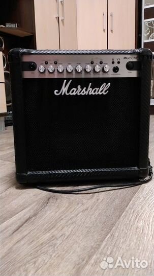 Гитарный комбоусилитель marshall MG15CFX