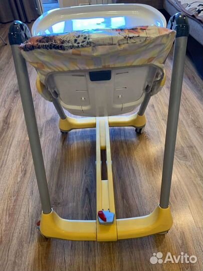 Стул для кормления