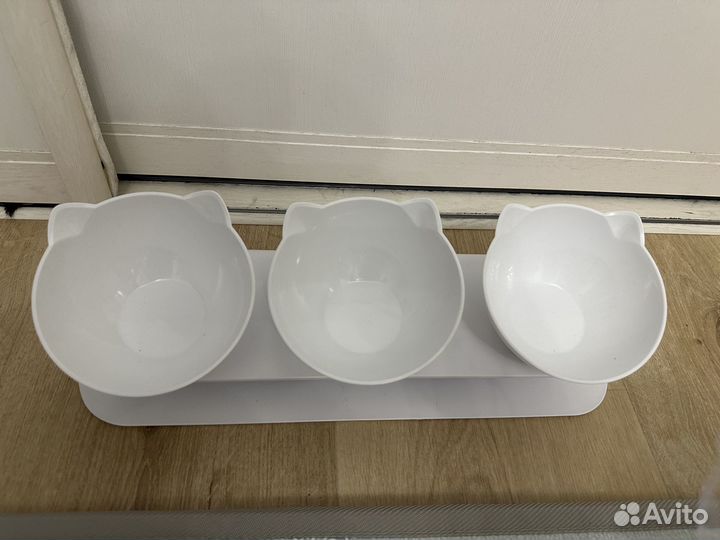 Новые миски для кота