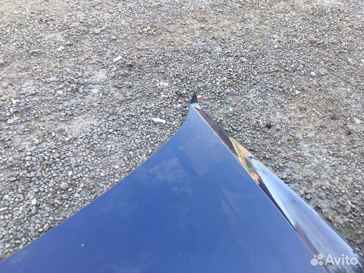 Капот Volkswagen Polo